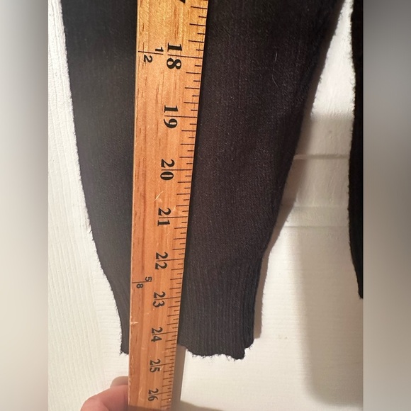 TAHARI Black Gray Varsity Style V Neck L Silky Soft Stretchy Collegiate Sorority - Picture 10 of 10